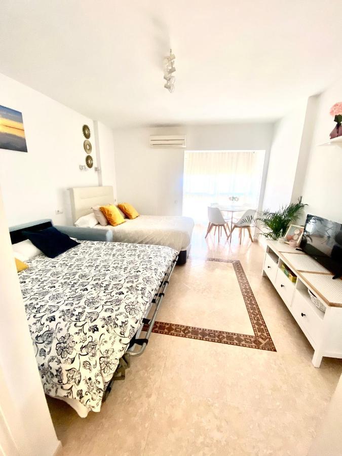 Iris Vistas Sea & Sun Benalmadena Apartment Екстериор снимка