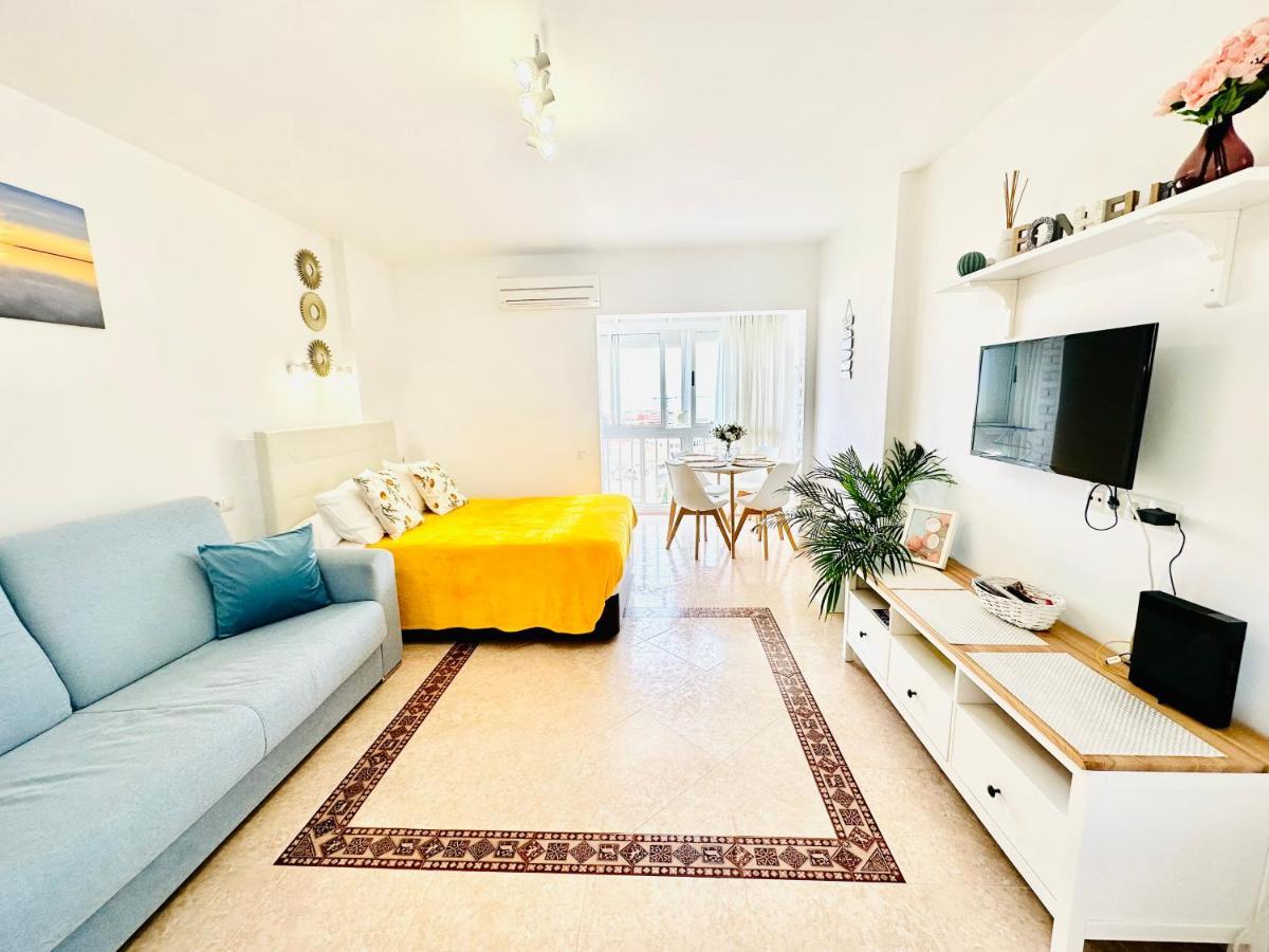 Iris Vistas Sea & Sun Benalmadena Apartment Екстериор снимка